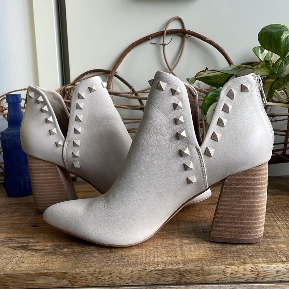 For charity! NEW Steve Madden studded cutout ankle booties